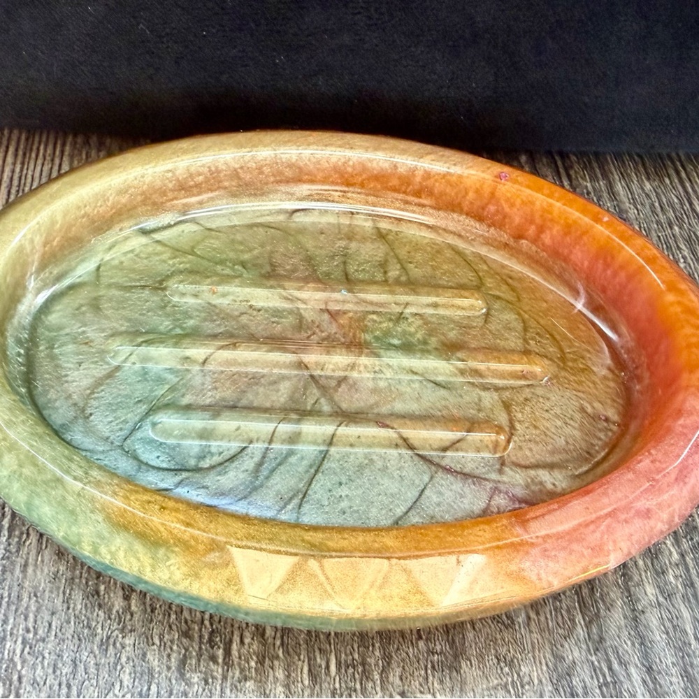 Multicolor Oval Soap Dish